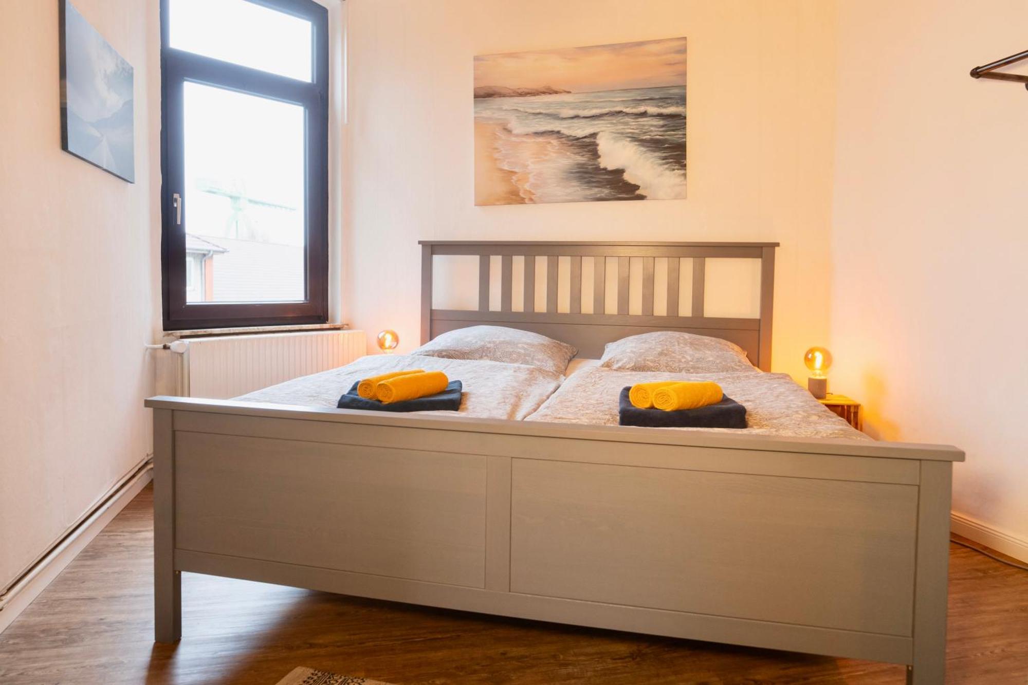 Das Blaue Tuerchen - Wohnung Mit Beamer Und Kicker Bremerhaven Exterior photo